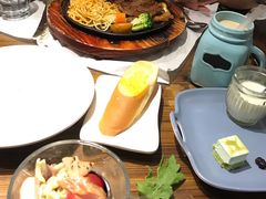 -西缘牛排(荟聚购物中心店)