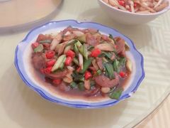 -国庆鱼头鱼尾馆(盛世华庭店)