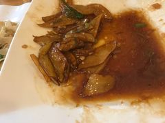 -鹤乡东北菜(崮山路店)