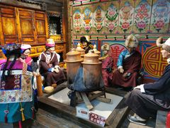 -迪庆藏族自治州博物馆