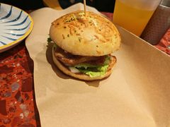 -必胜客(大宁路店)