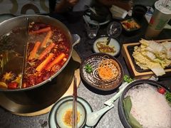 -湊湊火锅·茶憩(新中关购物中心店)