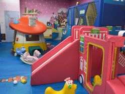 -孩子王童乐园(鹏瑞利青羊广场店)