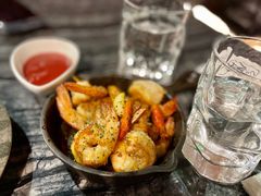 香蒜橄榄油煎虾-TIAGO HOME KITCHEN(王府中环店)