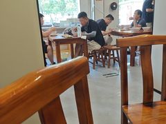 -岳记羊肠馆(陵园小区店)
