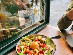 虾仁牛油果沙拉-RAC BAR(安福路店)