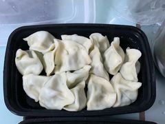 -雪乡人家东北菜·铁锅炖一切(高斯路店)