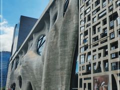 -证大大拇指广场(芳甸路店)