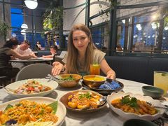 -Kub Kao Kub Pla (Terminal21)