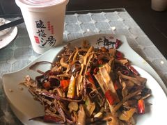 -小厨子私房菜·云南美食店