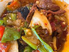 -歹歹的加个面过油肉拌面