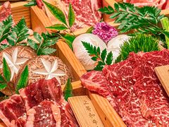 -肉魁屋·烧肉·烧鸟·酒场(高新店)