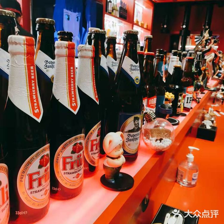 大口吃肉！干干干！ 就来瞳瞳瞳[加油]