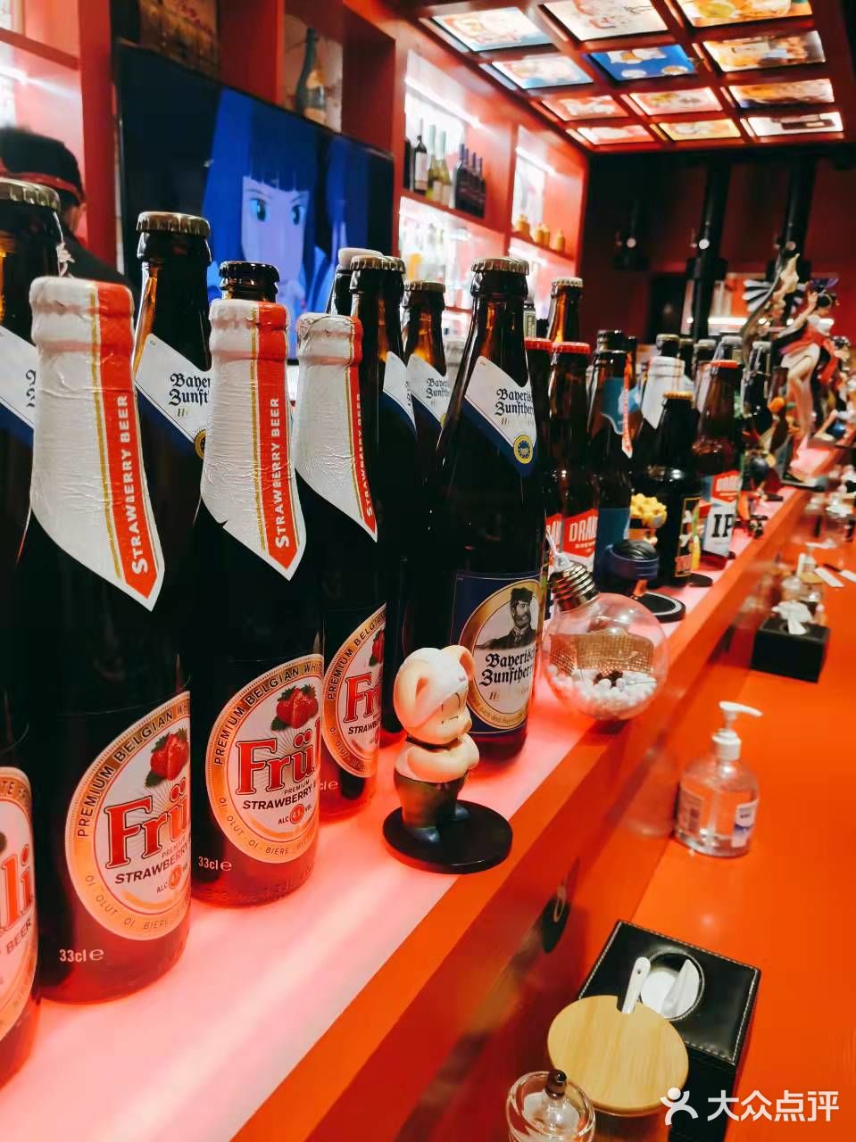 大口吃肉！干干干！ 就来瞳瞳瞳[加油]