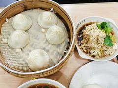蟹黄汤包-蒋家桥饺面店(东关街店)