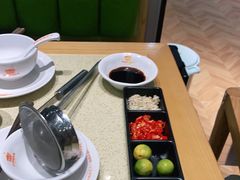 -煲大王猪肚鸡·椰子鸡火锅(红谷滩万达店)