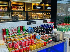 -川骄海鲜自助(王府井奥莱UP TOWN店原世界之花店)