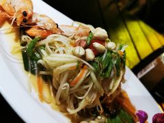 -拾光音乐餐酒吧(告庄星光夜市店)