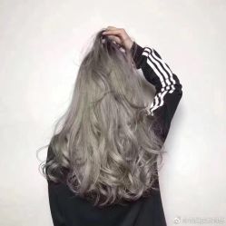 -变画·发型STUDIO