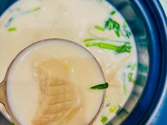 神仙豆腐腌笃鲜-御仙都北京菜馆·烤鸭店(双井店)