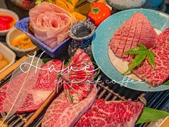 -铭牛烧肉·和牛海鲜自助(高新月牙湖店)
