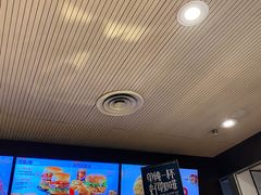 -肯德基(尖岭万达店)