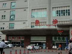 -上海市闵行区中心医院·停车场
