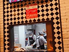 -小杨生煎(龙之梦购物中心店)