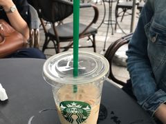 -星巴克臻选(成都环球乐天店)