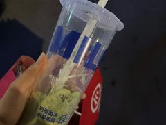 -海底捞火锅(让胡路万达店)