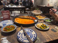 -旧街市鲜货老火锅(大光路店)