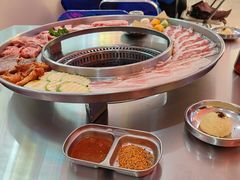 -哈哈碳都·牛肋条无限自助烤肉(宝龙店)