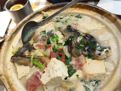 -新大咀港式茶餐厅(宝山万达店)