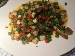 -十二饭点·川菜(北站圆融店)