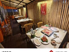 -二荆条·蜀鲜汇城市森林火锅