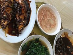 -梨云山居农家乐