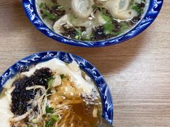 -新场古镇-停车场