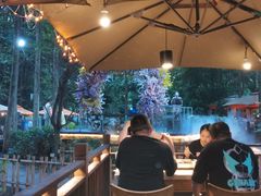 -二荆条·蜀鲜汇城市森林火锅