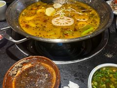 -小饕荟雅安贡椒鱼鲜馆(广福桥店)