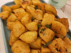 -肥肥虾庄·金牌油焖大虾(首义路店)