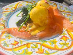 三文鱼班尼迪克-Alimentari早午餐(安福路店)