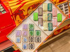 -VENCHI 闻绮(北京汉光店)