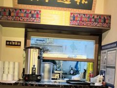 -良米山·云南野生菌过桥米线(上海首店)