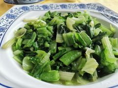 -鲤鱼塘农家山庄