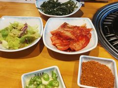 -唯成•韩国炭火烤肉 유성고기
