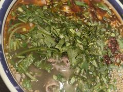 -云阿蛮云南生烫牛肉米线(奉贤路店)