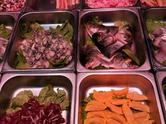 -尚品海鲜肥牛自助火锅(湖明店)