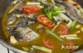 Pickled Chili Tomato Crucian Carp