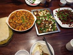 -胡胜锐辣椒炒肉(河北店)