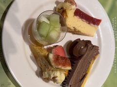 -松咖啡自助餐厅·松北香格里拉